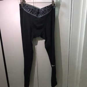 Men’s black Nike Pro Dri-fit compression leggings